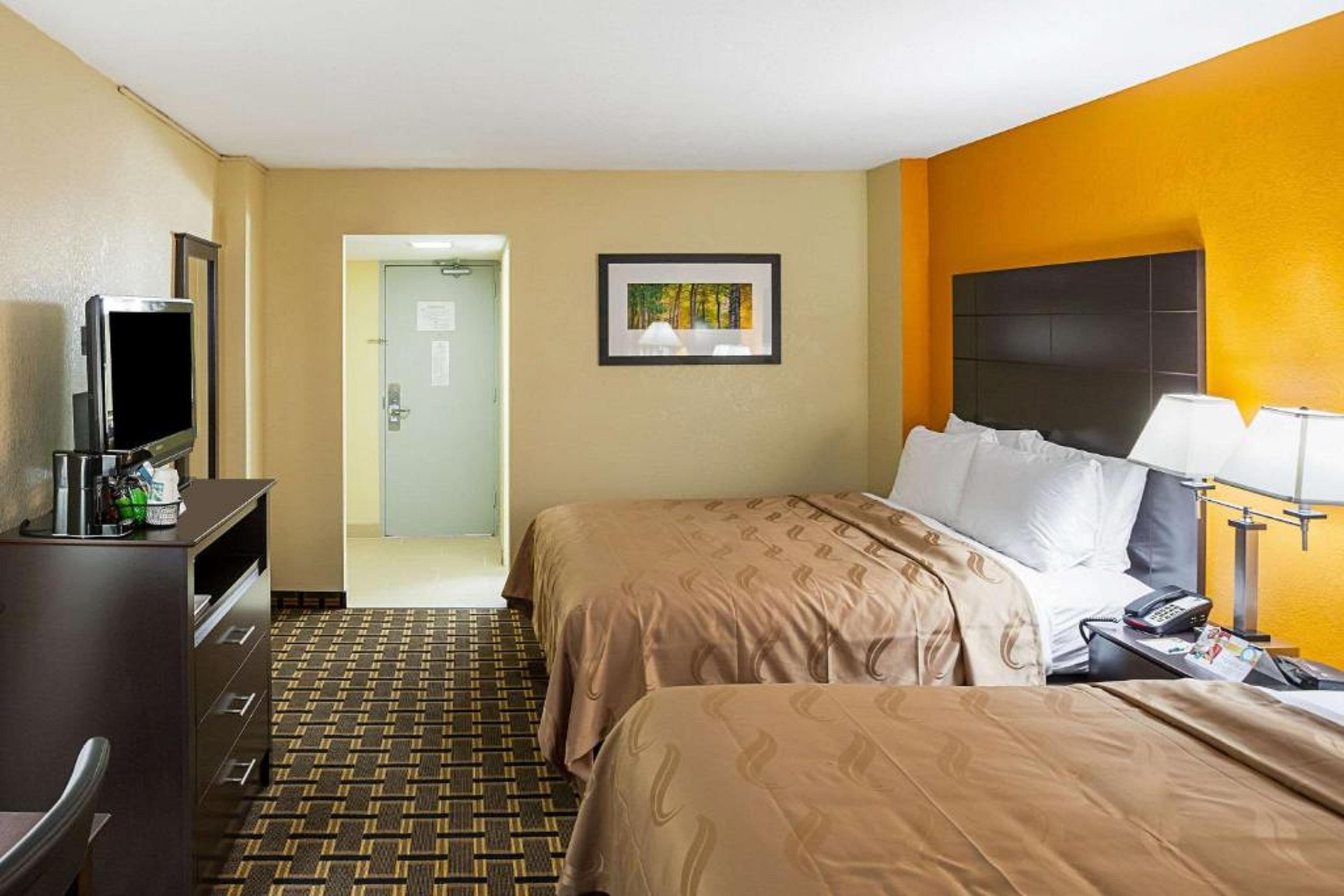 Quality Inn & Suites Цинциннаті Екстер'єр фото