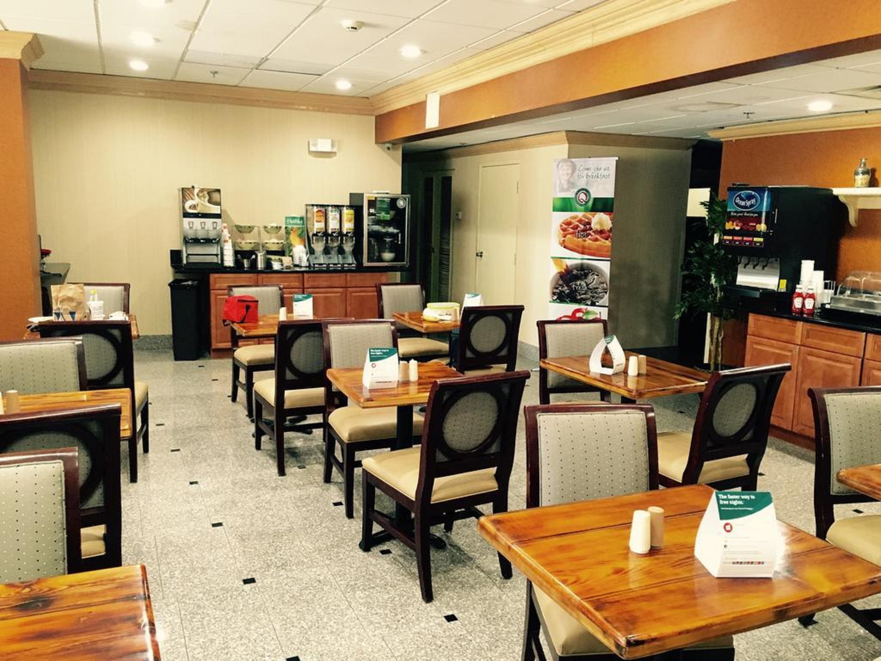 Quality Inn & Suites Цинциннаті Екстер'єр фото