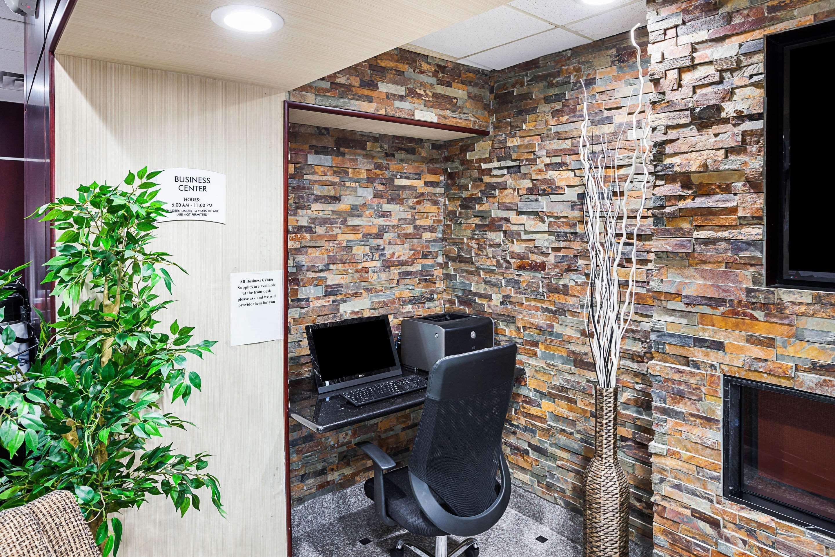 Quality Inn & Suites Цинциннаті Екстер'єр фото