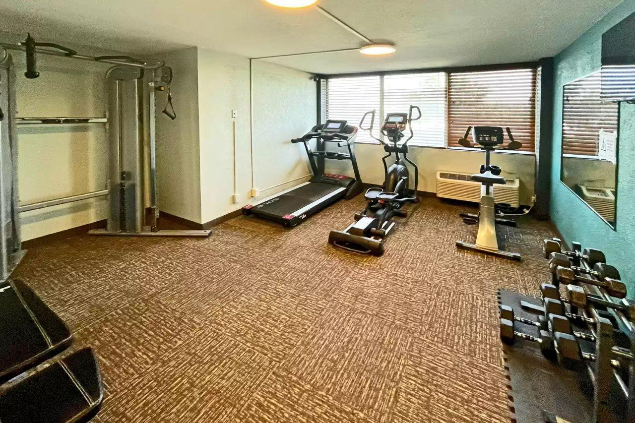 Quality Inn & Suites Цинциннаті Екстер'єр фото