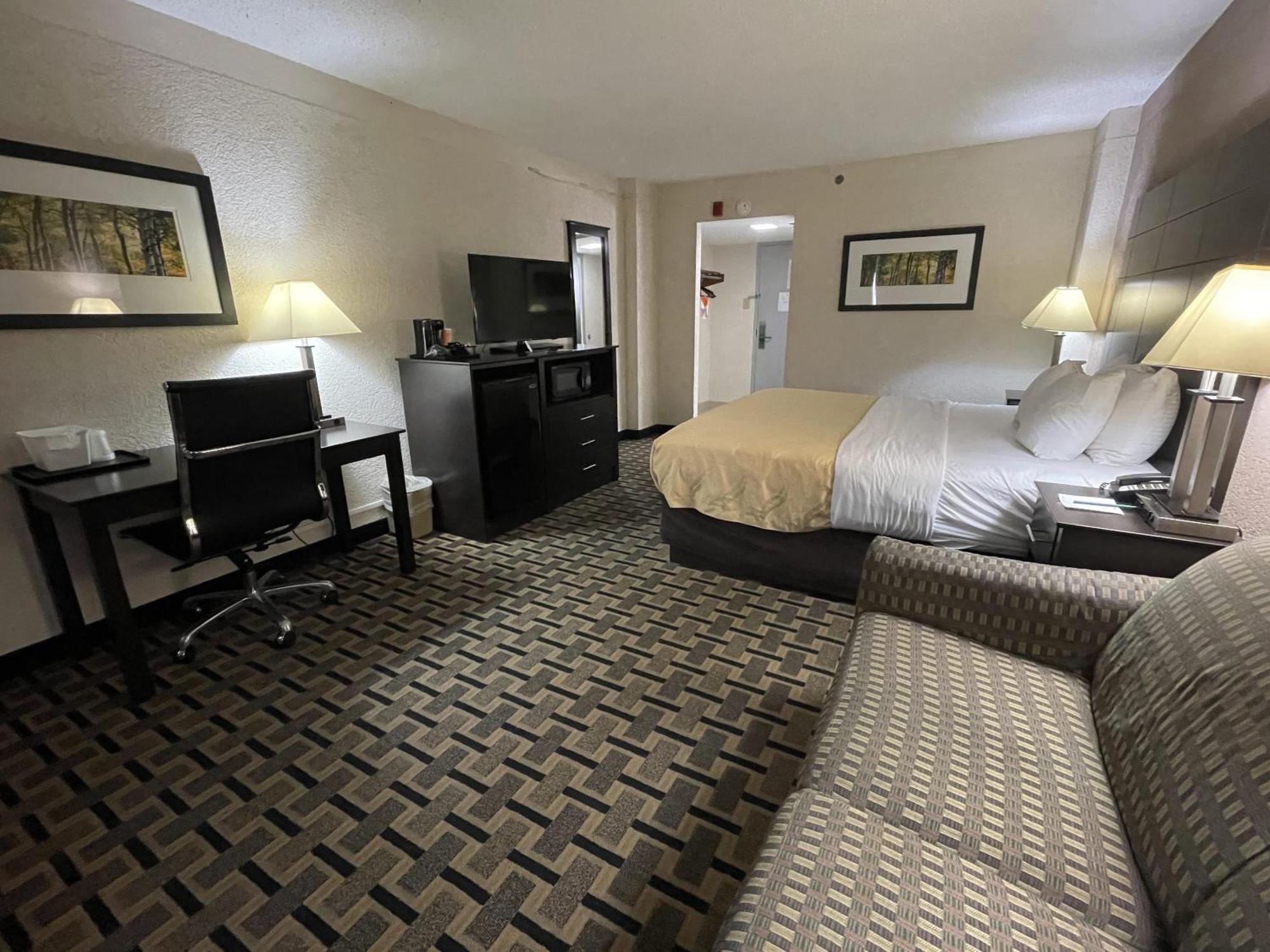 Quality Inn & Suites Цинциннаті Екстер'єр фото